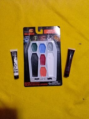 Halloween Grease Makeup Kit – Multi-Color Face Paint